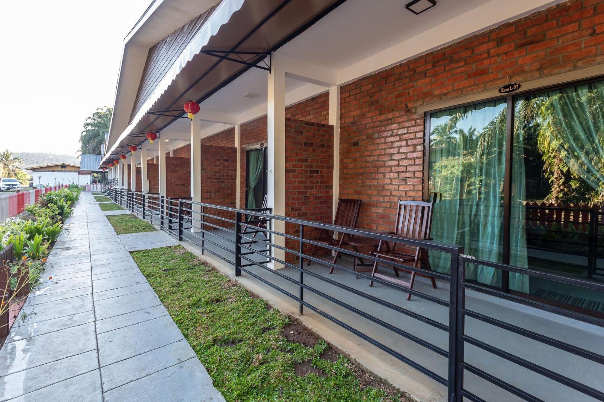 Hotel Oyo 90149 Pua Family Semporna Exterior foto